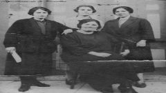 Posado de mujeres (haci 1920)